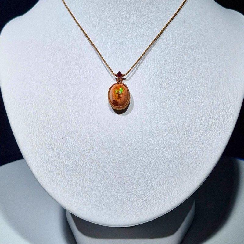 画像2: ☆01/01UP☆1世界最高品質のカンテラオパール全部出します：登場：マイクロマクラメ作品:虹色のきらきらがとまりません：メキシコオパールの奇跡：兆火（きざしび） (2)