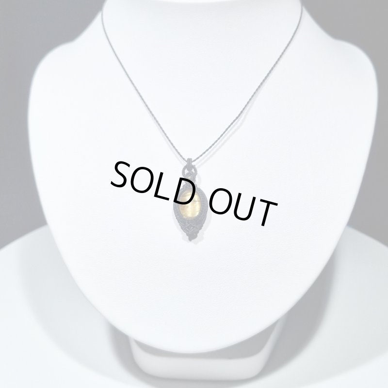 画像2: ☆01/01UP☆超ハイクオリティ：小粒世界一＊ブラジル産ゴールドルチルクォーツ！金の針金が水晶の中に：美しい金の結晶：Aurora Path（オーロラ・パス） (2)