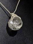 画像3: 水晶の成長過程で太古の水を閉じ込めた、非常に希少な天然石。内部で水や気泡が動く神秘的な姿は、自然が生み出した奇跡そのもの。：Orbit of Light（オービット・オブ・ライト） (3)
