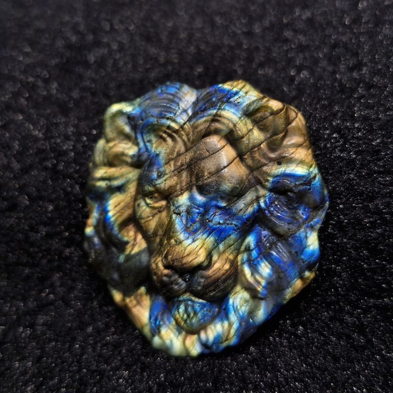 ラブラドライトのペンダント/お花のカービング(W356) カービング